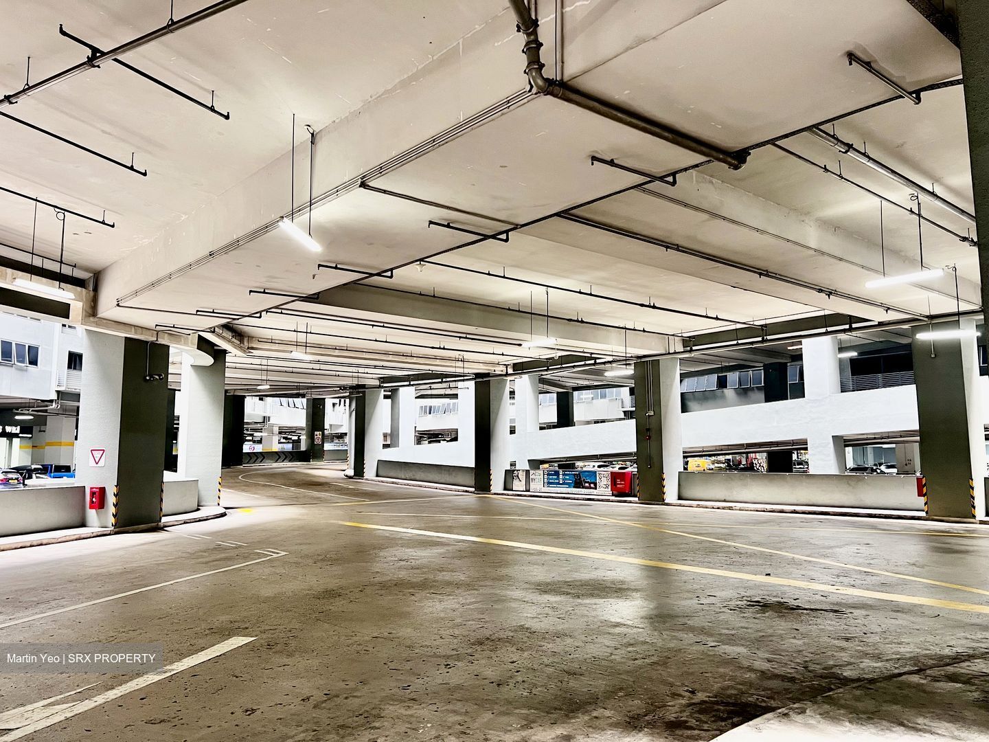 Carros Centre (D25), Factory #510004591